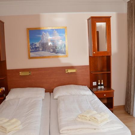 Private Room Pyrkerstraße Bad Hofgastein Rum bild