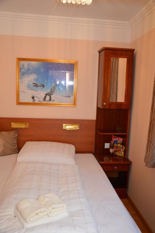 Private Room Pyrkerstraße Bad Hofgastein Rum bild